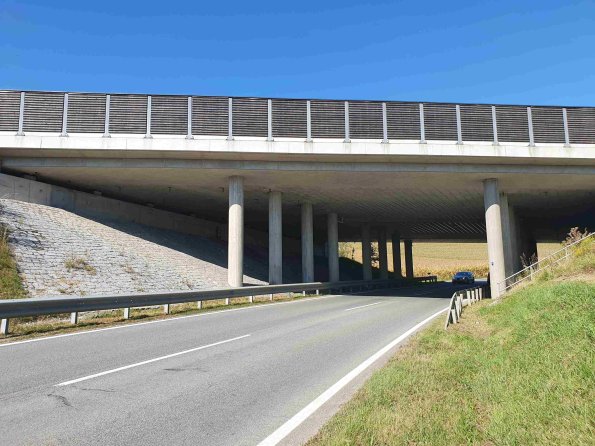 PA_AT_KOB_entranceareaphotofrombothsidesunderpass_20210925135837333_1663588679