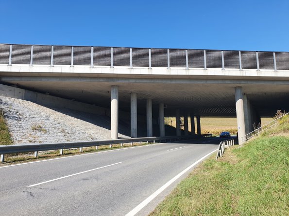 PA_AT_KOB_entranceareaphotofrombothsidesunderpass_20210925135837333