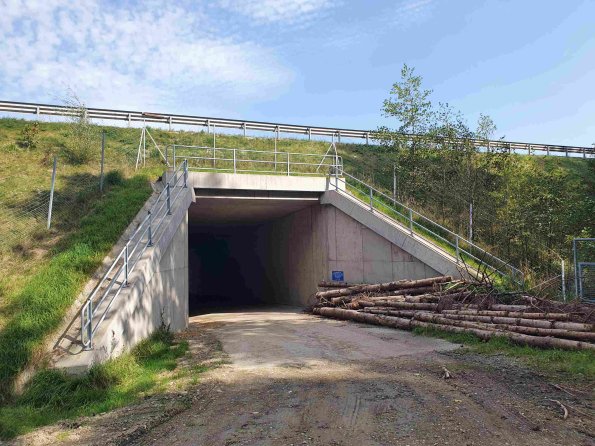 PA_AT_KOB_entranceareaphotofrombothsidesunderpass_20210926132539856_1663588681